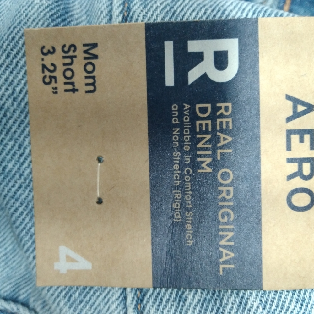 Aero blue jean mom shorts